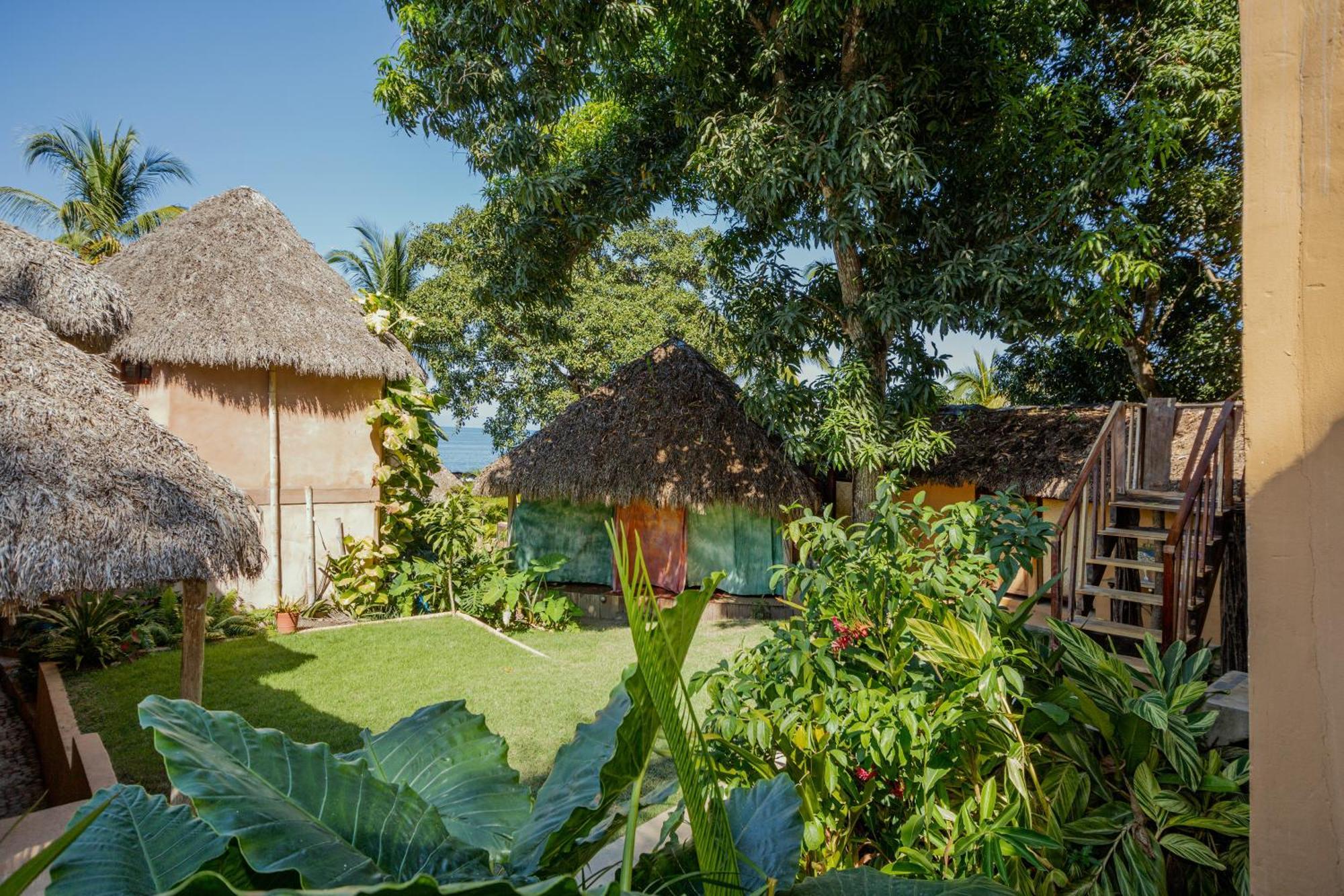 Amaca Beach Hotel - Eco Resort Quiimixto Quimixto Luaran gambar